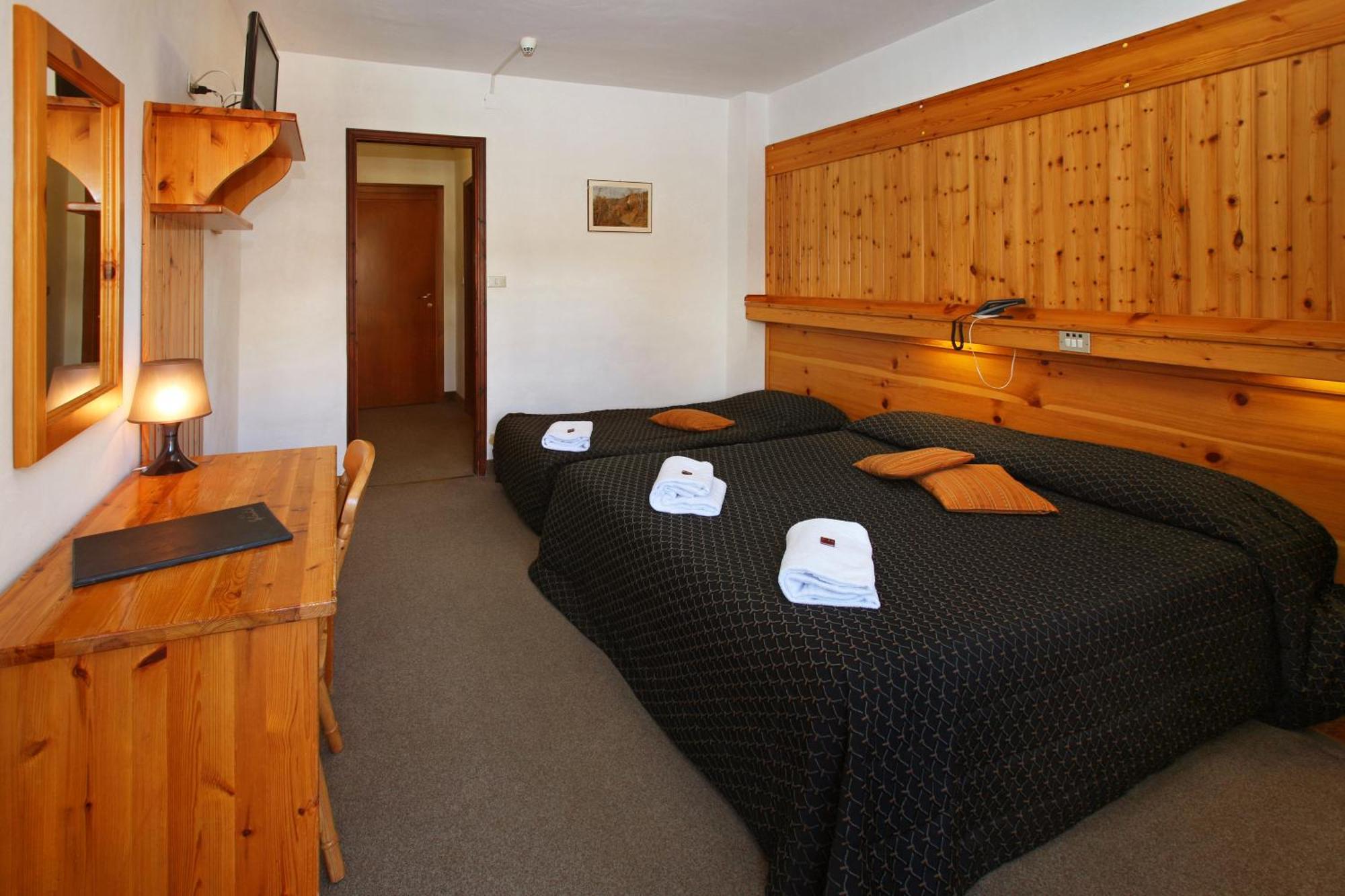 Hotel Splendid Sauze D'Oulx Bilik gambar